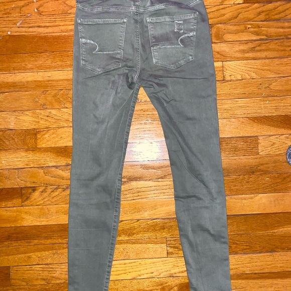 Ripped Jeans - Picture 2 of 2